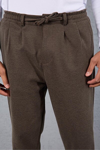 Valiberta Milos Relax Fit Knitted Cashmere Fabric Zippered Elastic Waist Jogger Men's Trousers - Mink