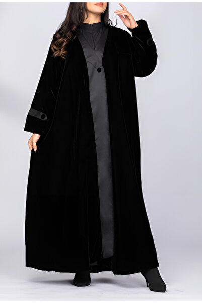 outline black velvet abaya