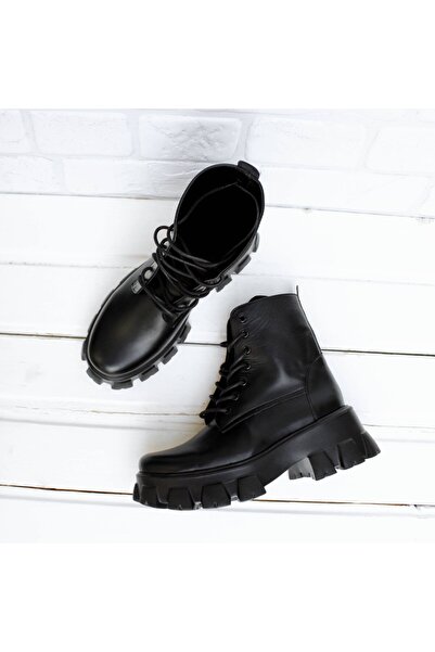 exclusives.ro Ghete dama - Classic Update Black- comode - piele naturala neagra talpa chunky - memory foam