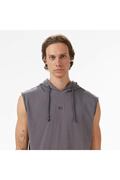 United 4 United4 Men's Gray Undershirt