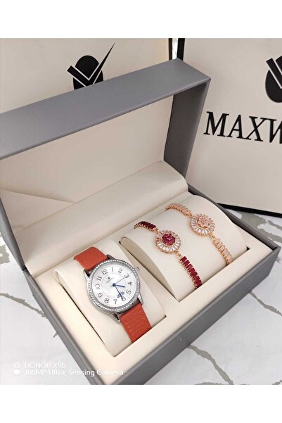 Maxwell Women's set from Maxwell brand