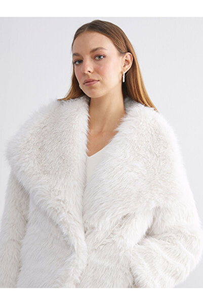 LC Waikiki Lcw Modest Ecru Jacket Collar Oversized Women Faux Fur Coat