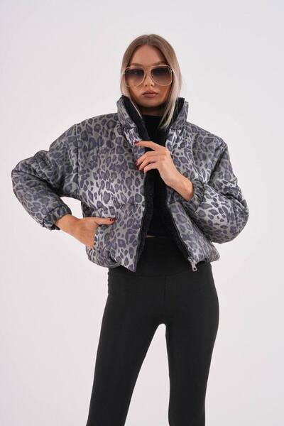 D'RECCY Women's Leopard Printed Stand-Up Collar Short Bomber Puffer Coat with Plush Lining Inside