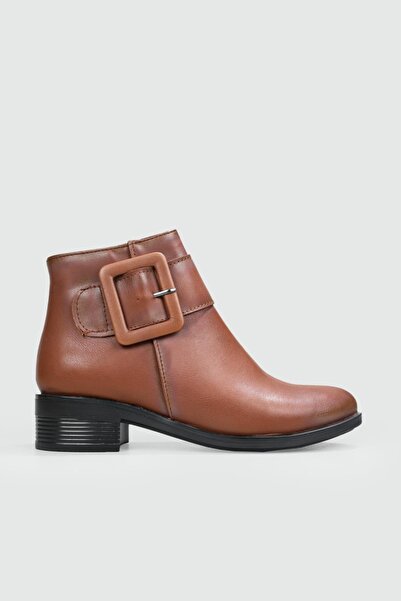 ADAMODA.RO Γυναικείες μπότες με αγκράφα