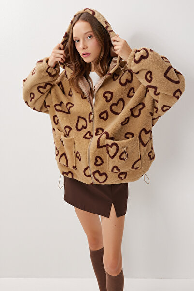 Lovelyİstanbul Плюшено палто с качулка Hooded Heart Oversized Plush Coat LCI0058 BISCUIT