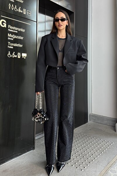 Nazliye Siyah Taş Baskılı Premium Jean