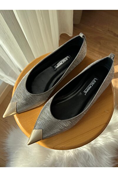 labor Selection Pointed Toe Open Back Ballerinas