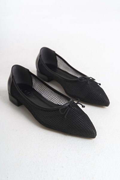 FEMME Detaliu din plasă respirabilă pentru femei, de culoare maro, cu vârf as...