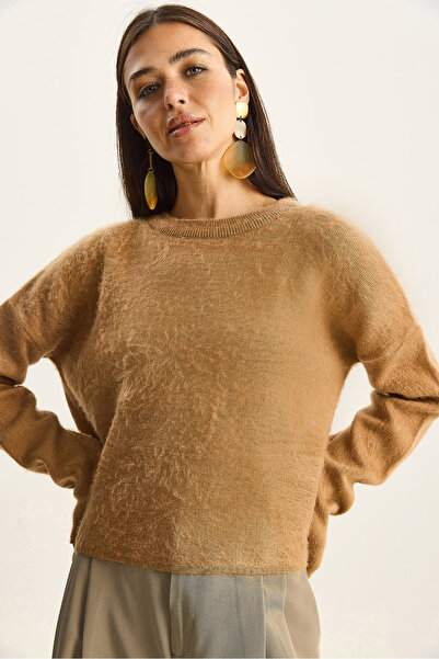 Bianco Lucci Women's Crew Neck Fleece-Lined Basic Knitwear Sweater 60285009