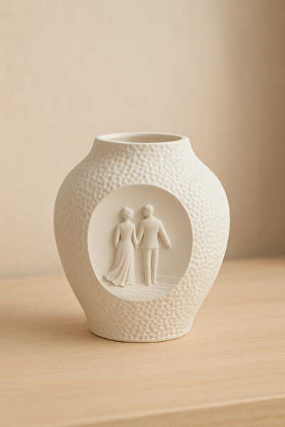 MirayDesign Embossed Double Figure Textured Ceramic Vase – Decorative Tabletop and Dresser Accessory