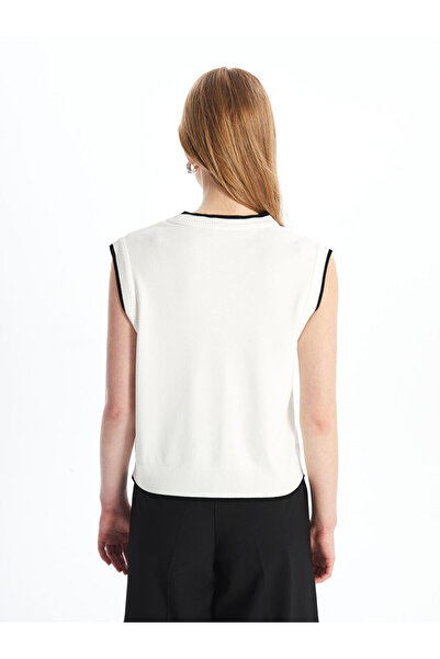 LC Waikiki Ecru Women's V-Neck Plain Knit Sweater