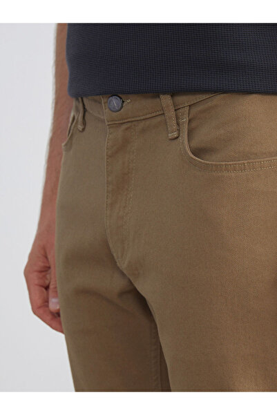 LC Waikiki Khaki Standard Fit Gabardine Men's Chino Pants