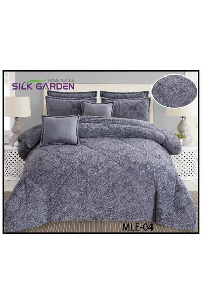Generic 8-piece winter bedspread set made of luxurious fur and velvet