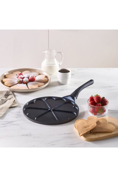 Karaca Fluffy Love Antihaft-Pfannkuchenpfanne mit Induktionskeramikbeschichtu...