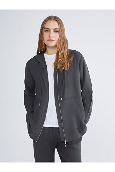 LC Waikiki سترة نسائية بقلنسوة من Shining Store من مجموعة Sparkling Choices