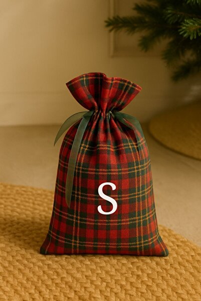 Beige & Stone Yılbaşı Kişiselleştirilmiş Harfe Özel Yeni Yıl Ekose Desenli Kü...