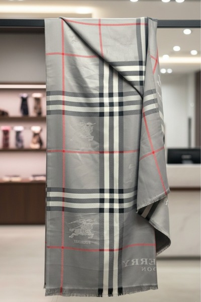 w white stars sports & wear Women-Girls Burbery Pattern Plaid Shawl