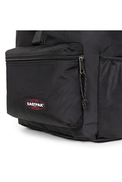 Eastpak Bazego Daypack 42 cm Laptop compartment