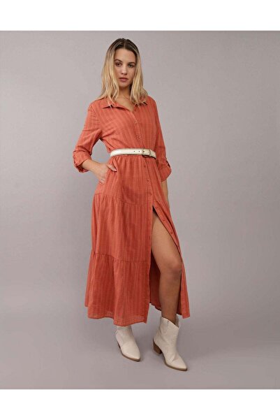 AMERICAN EAGLE فستان قميص متوسط الطول بأكمام طويلة من AE