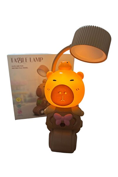 GÜÇLÜ Kapybara Sevimli Ayıcık Scooter Tasarımlı Led Masa Lambası ve Kalemlik