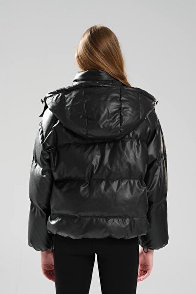 tw3 Women's Faux Leather Goose down Filled Hooded Design Coat