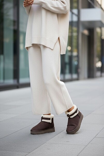 M&B Boots Short Boots with Fur Inside and Suede Appearance. 4 cm Sole Height Offers a Warm and Comfortable Experience