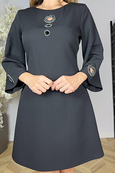 gesmoda G1624 Βραδινό φόρεμα με λεπτομέρειες από πέτρες και χάντρες Μαύρο