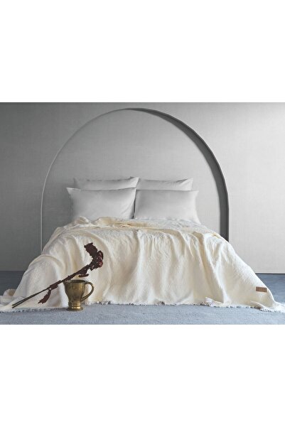 Dantela Lumia Ethnic Pattern Bedspread - Cream