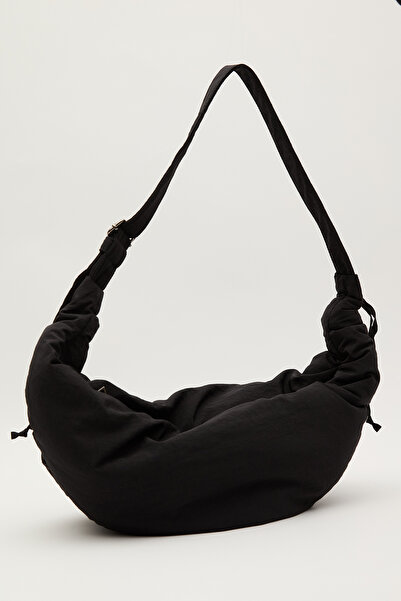 Manuka BÜZGÜLÜ ÇAPRAZ ÇANTA SİYAH