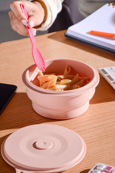 Le murano Mori Air-Tight Round Collapsible Silicone Storage Container 600 ml | Pink