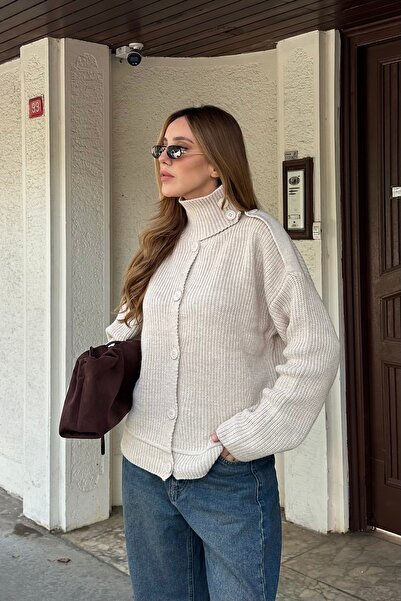 Laluvia Pulover cu nasturi și apărătoare de piatră - 04632