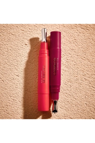 Catrice Cooling Lip Gloss Midnight Sun Lip Glow Dancing Into Midnight C02,