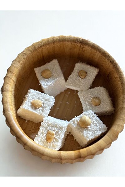 GSC ŞEKERLEME Fındıklı Saray Lokumu – Hindistan Cevizli, Yumuşak ve Taze 1KG