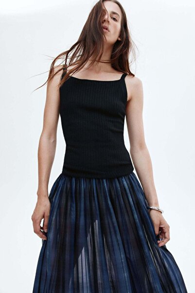 H&M Pleated maxi skirt