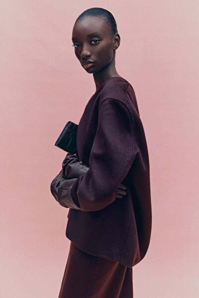 H&M بلوزة مصنوعة يدويًا من مزيج الصوف