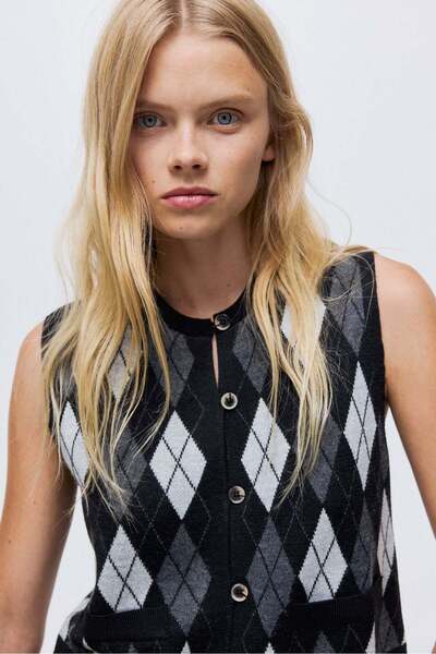 H&M Wool-blend jacquard-knit waistcoat