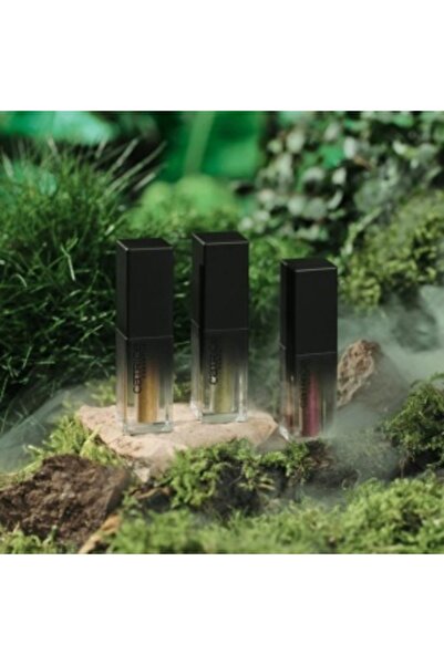 Catrice Enchanting Lights Metallic Liquid Eyeshadow Mystic Forest C01, 4.5 ml