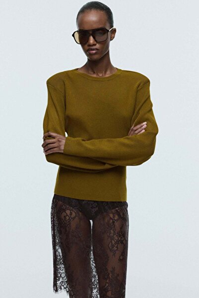 H&M بلوزة محبوكة ببطانة كتف