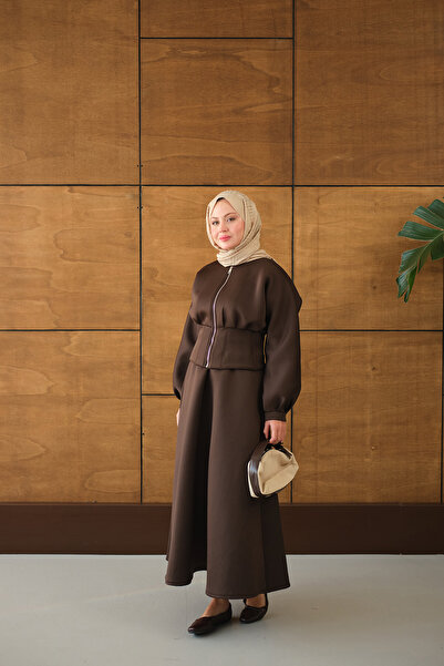 LOCCO Дамски костюм с пола и цип, кафяв