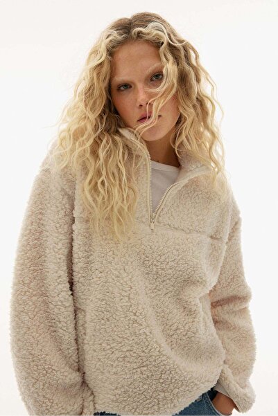 H&M سويت شيرت تيدي بسحاب علوي