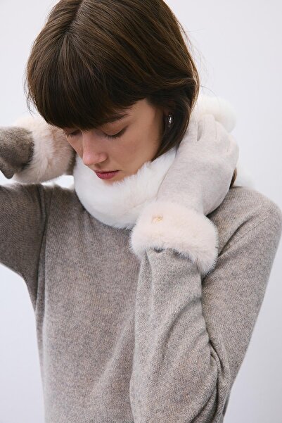 rue Beige Touchscreen Gloves with Fur Detail