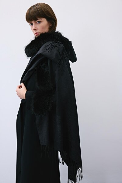 rue Fur Detailed Tasseled Black Shawl