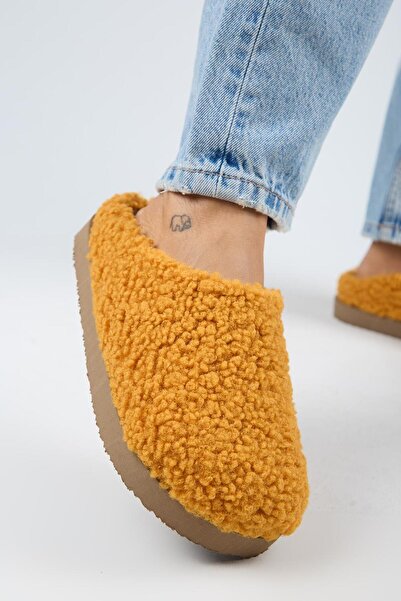 Manijero (Orlina) Women's Tedy Sabo Platform Mustard Slippers