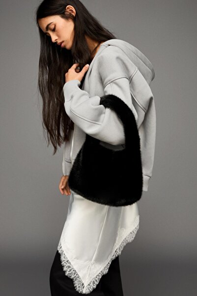 Bershka Suni kürk omuz çantası