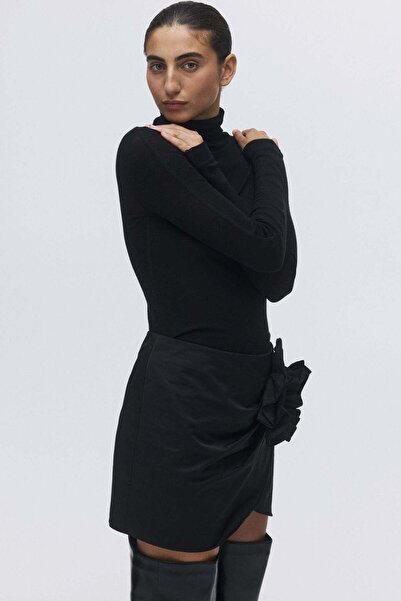 H&M Appliquéd mini skirt