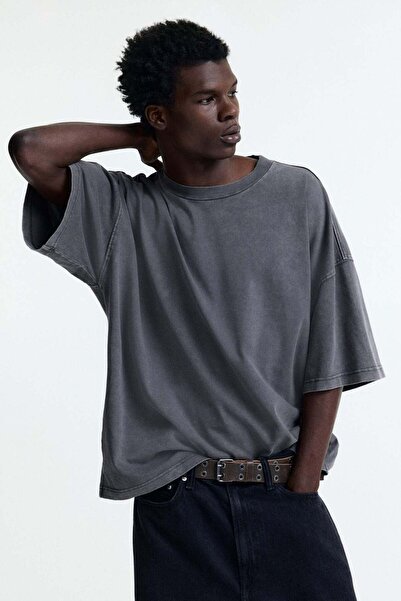 H&M Oversized Fit T-shirt