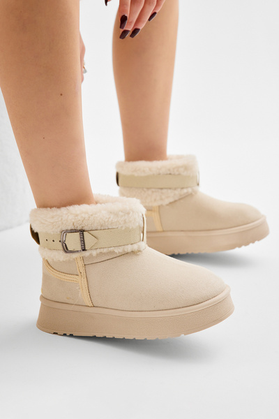 Tonny Black Women's Beige Thick Poly Sole Fur Detailed Suede Look Casual Boots