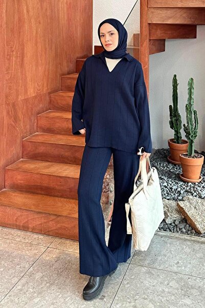 lamelif Collar Detail Double Hijab Suit Navy Blue