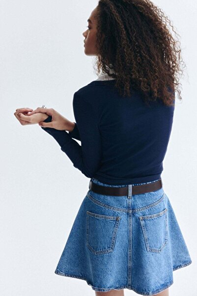 H&M V-neck cotton top