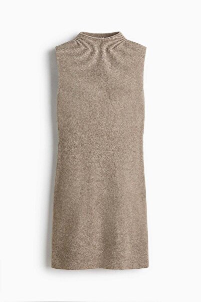 H&M Knitted turtleneck dress